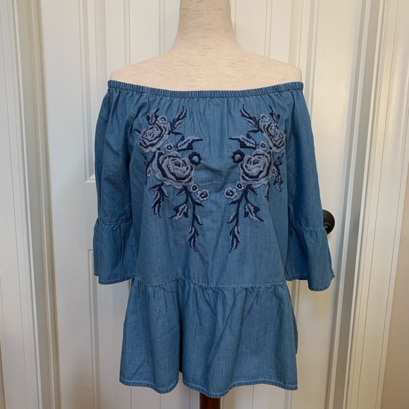 NWOT Vintage America Blues Chambray Top - Picture 3 of 6